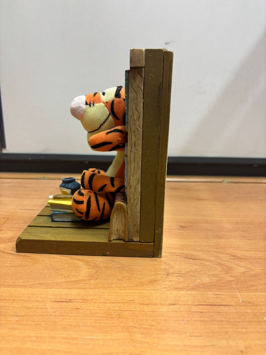 Tigger bookend with small book