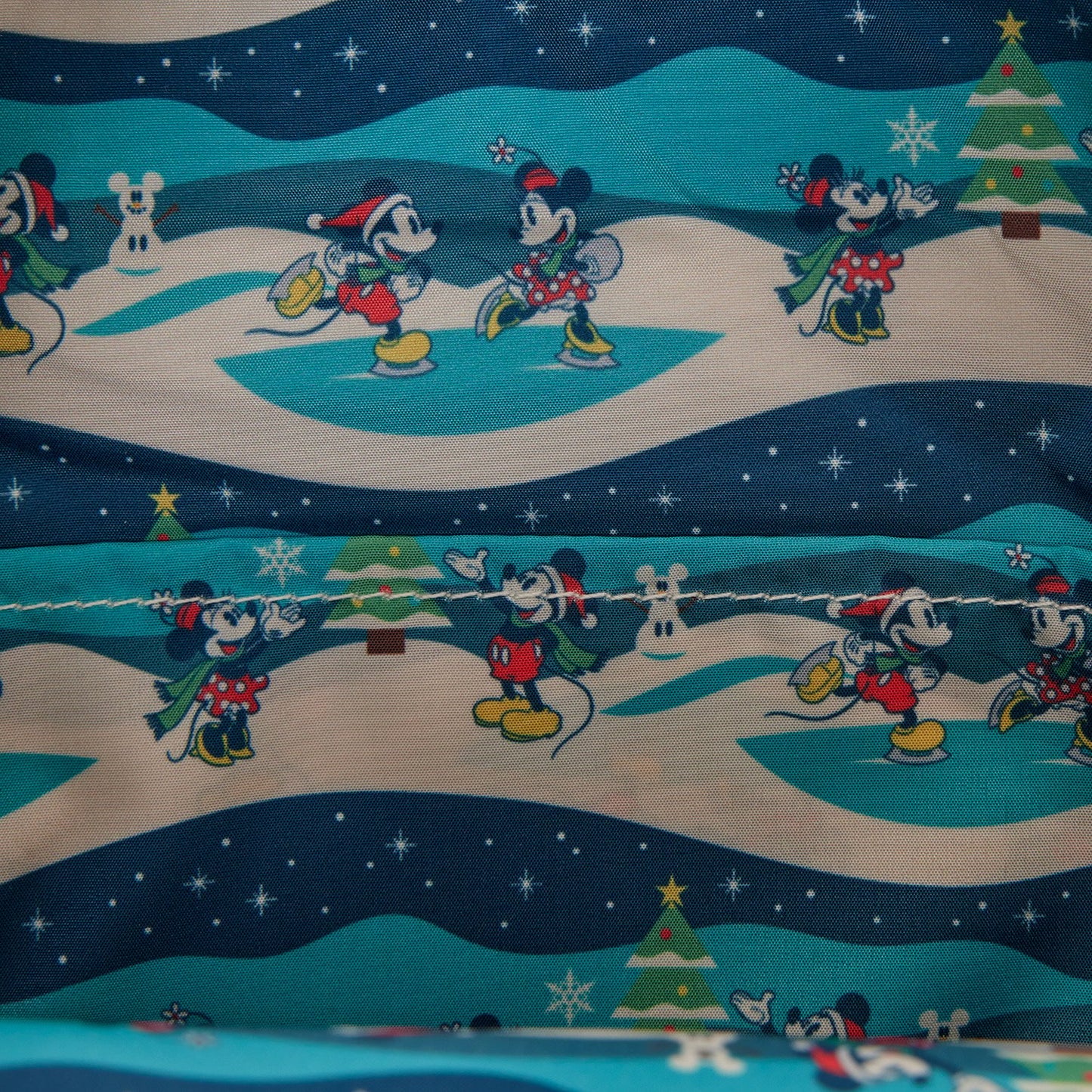 Loungefly Mickey & Minnie ‘Holiday’ Rugzak