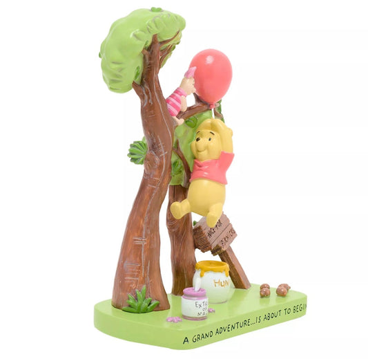 Disney Winnie & Friends Beeldje - A Grand Adventure is About to Begin - Started With The Mouse