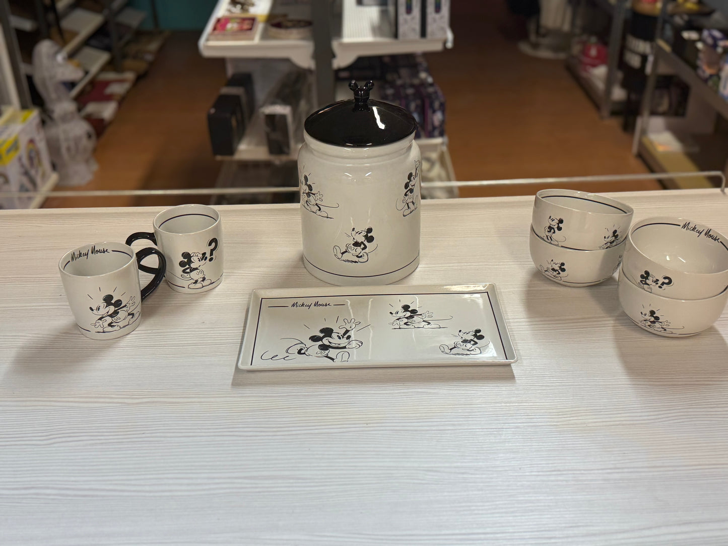 Disneyland Parijs Mickey Mouse Sketchbook Servies set