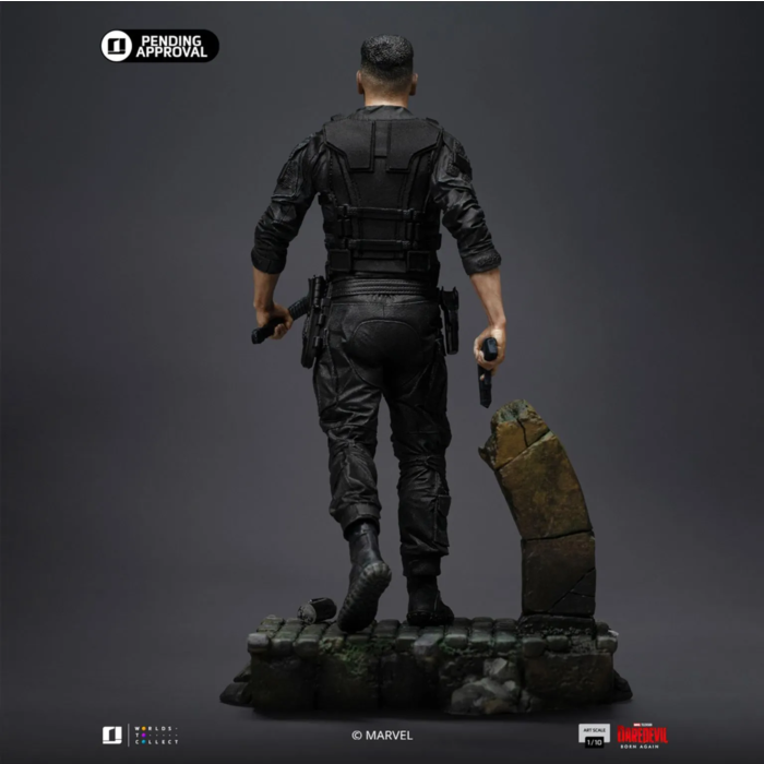 Volledige weergave van The Punisher collectible op een ruige, stadse base geïnspireerd op zijn oorlogsverleden.