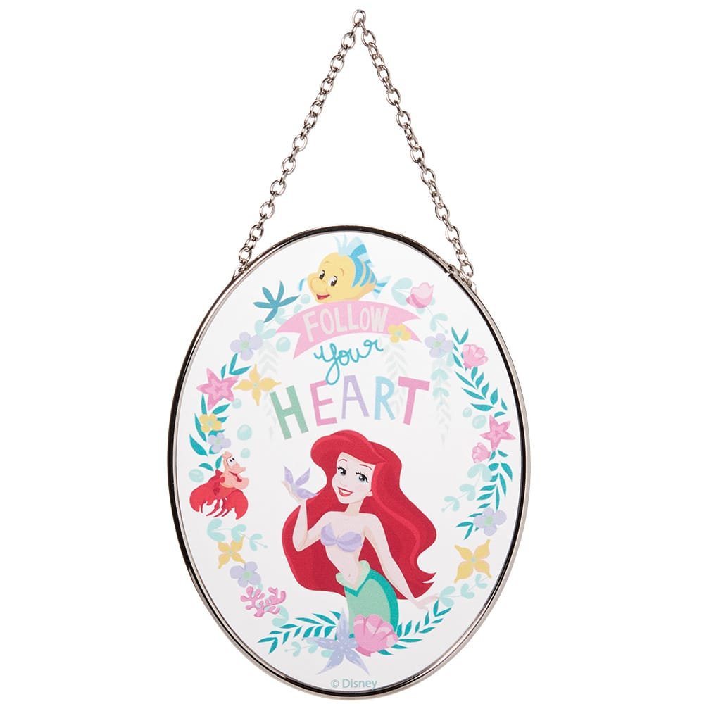 Ariel Suncatcher van Disney Garden die de Kleine Zeemeermin toont, schitterend in het zonlicht met een sprankelend lichtspel, perfect voor het toevoegen van onderwatermagie aan tuin, balkon of terras.