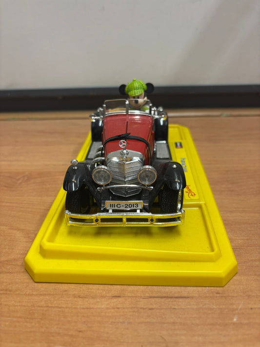 Bburago Mickey Mouse im Mercedes