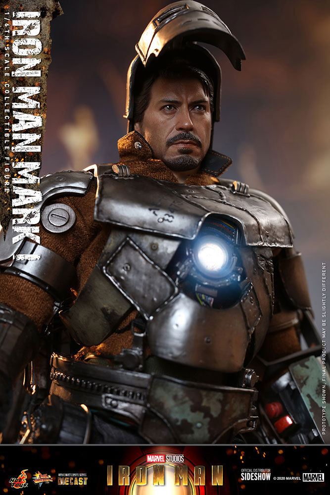Movie Masterpiece actiefiguur van Iron Man Mark I, gebaseerd op de eerste Iron Man film.