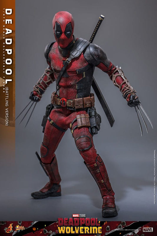 Close-up van Wade Wilson's gezicht zonder masker op de Movie Masterpiece Deadpool-figuur uit Deadpool & Wolverine.