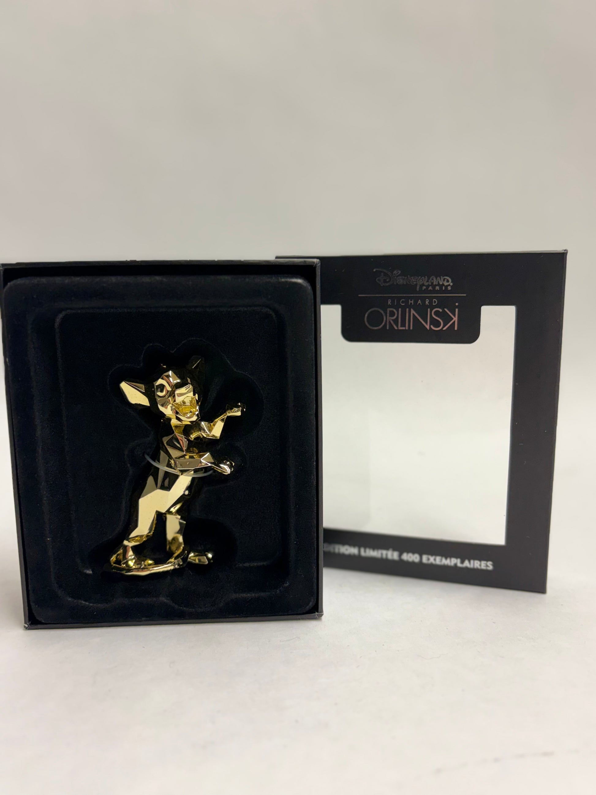 Orlinski Simba gouden pin limited edition – luxe design accessoire