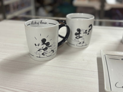 Disneyland Parijs Mickey Mouse Sketchbook Servies set