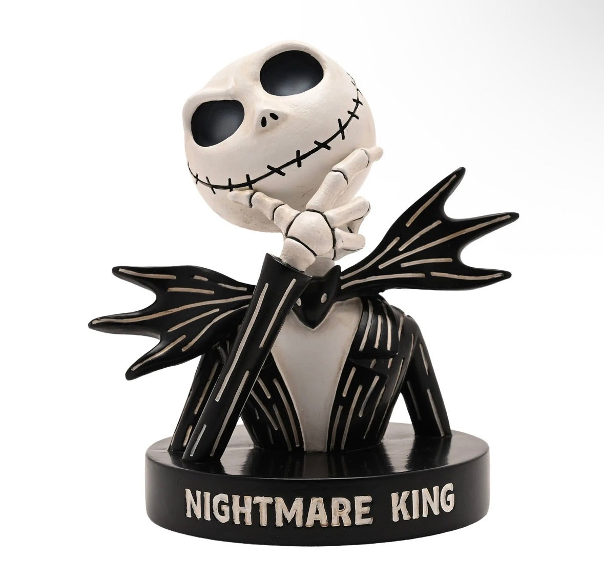 Jack Skellington beeldje Disney Nightmare Before Christmas met vleermuisvlinderdas