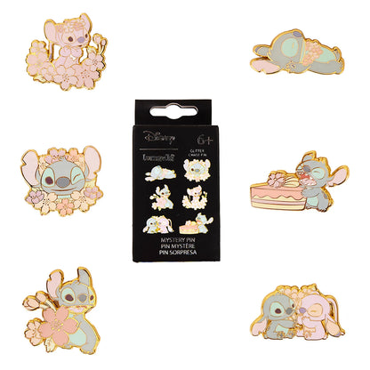 Loungefly Mystery Pin met schattig Stitch-design, ideaal voor Disney-verzamelaars.