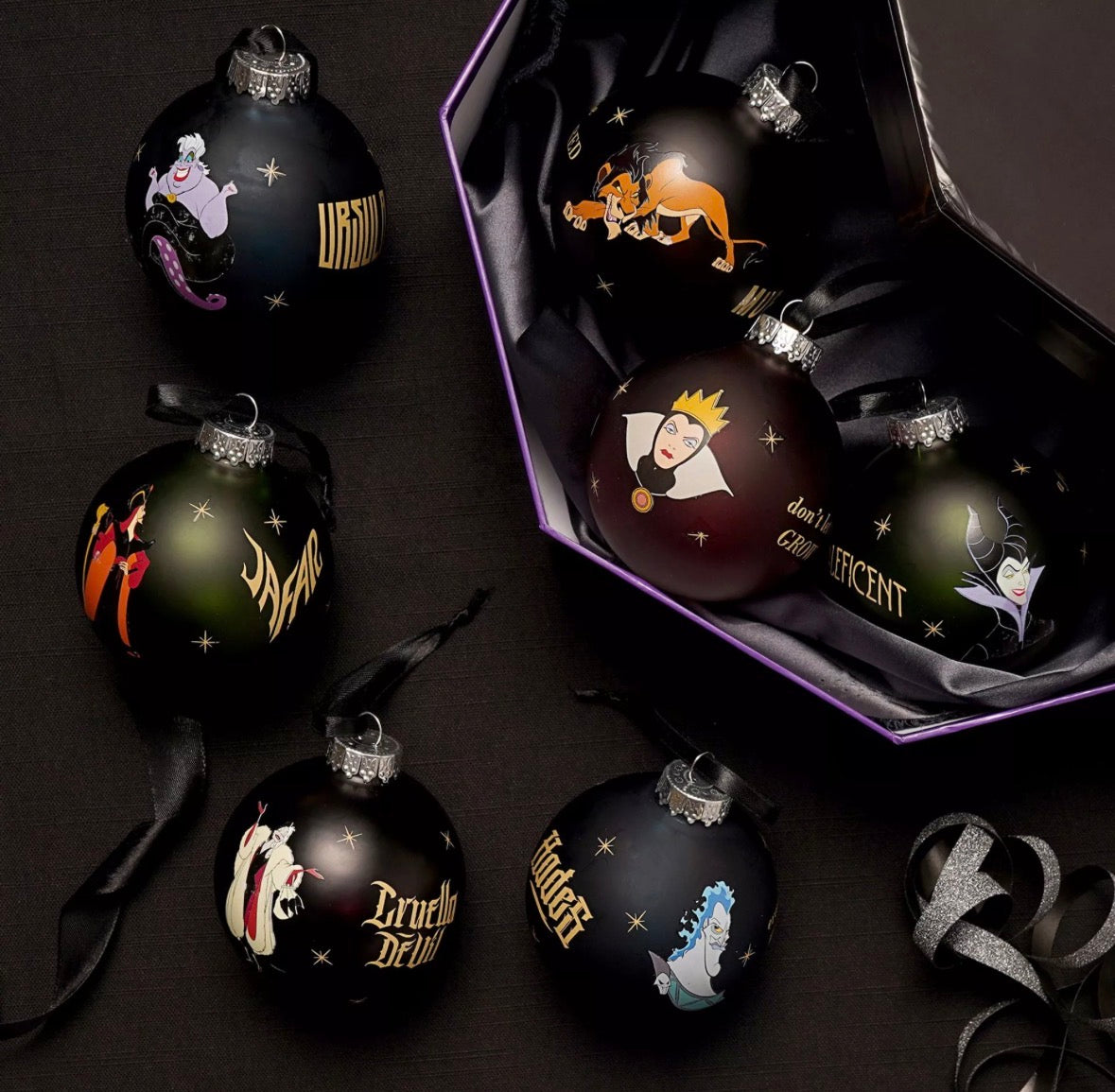 Disney Set Van 7 Kerstballen - Villains - [shop_namen] - [product-type] 