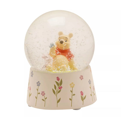 Honderd Bunderbos sneeuwbol met Winnie de Poeh knuffelfiguur en bloemenbasis – charmant cadeau voor fans