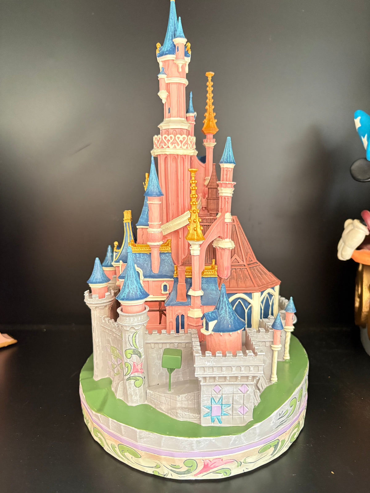 Disney Traditions Disneyland Parijs Sleeping Beauty Castle 6017290 - [shop_namen] - [product-type] 