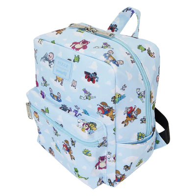 Stap in de wereld van Toy Story met de Loungefly Toy Story Movie Collab Mini-rugzak! Een kleurrijk accessoire voor avonturen vol verbeelding.