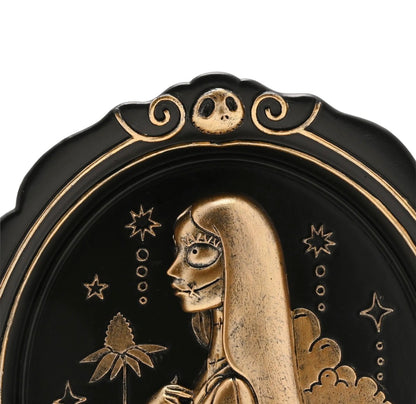 Sally wanddecoratie uit The Nightmare Before Christmas met sterren, wolken en gedetailleerd frame