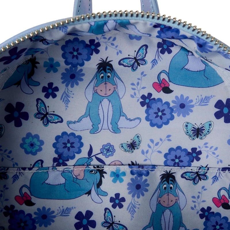 Eeyore mini-rugzak van Loungefly – een must-have voor Winnie the Pooh-fans en Disney-verzamelaars, met liefdevol design en fijne details.