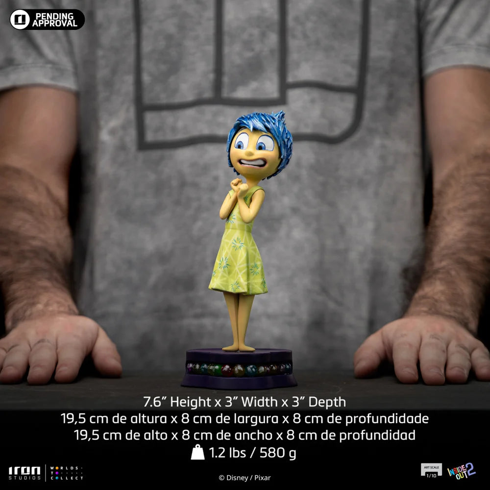 Joy, de belichaming van geluk, gevangen in een handgeschilderde statue van Iron Studios – schaal 1/10.