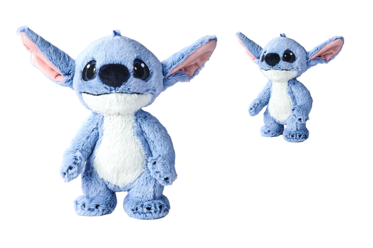 "Disney Stitch Live Action Knuffel – zachte blauwe alien met pluizige vacht, grote oren en guitige blik, officiële Disney-collectible"
