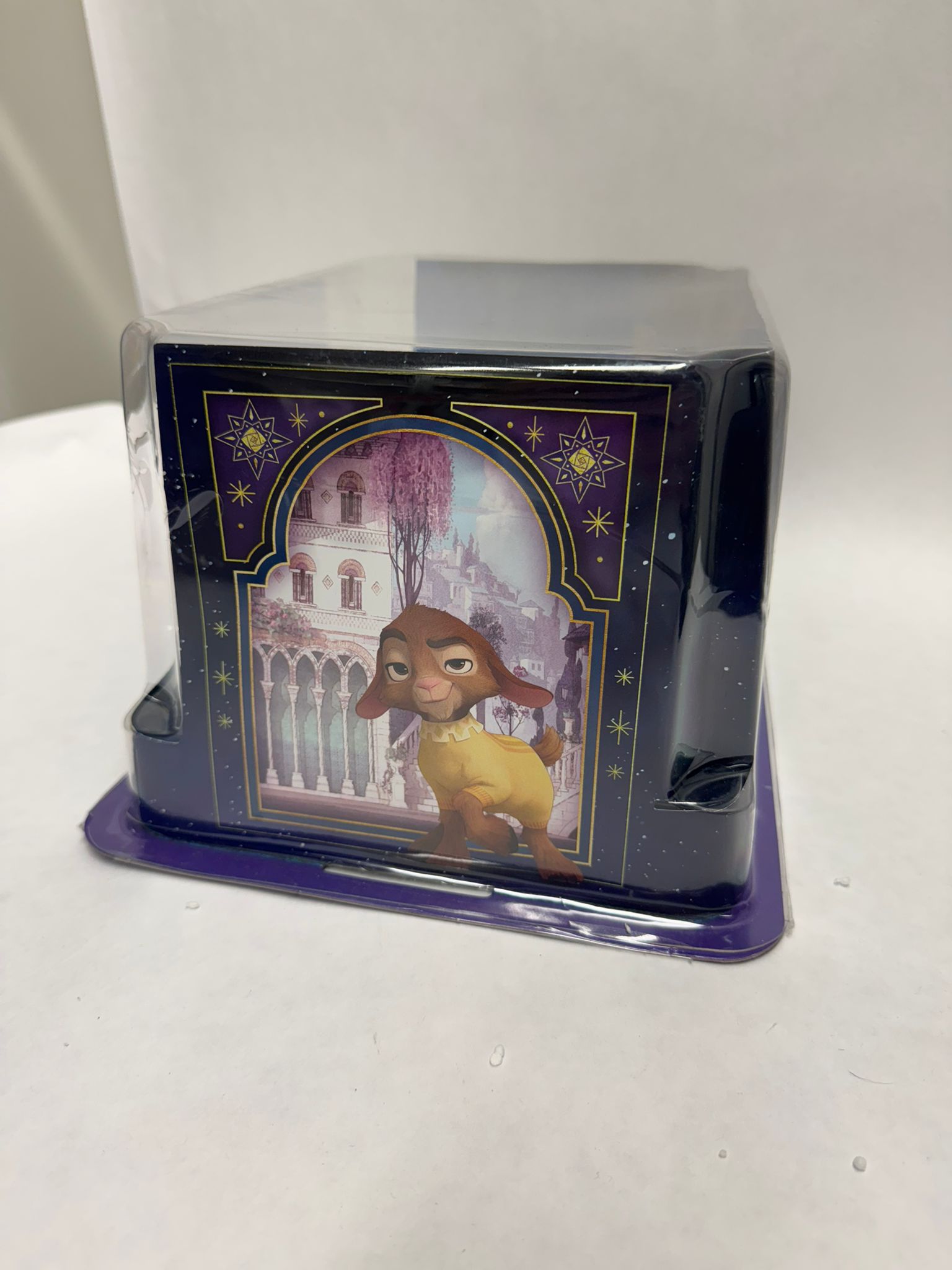 "Disney Wish speelset met poppen, perfect voor kinderen die de magie van de film willen herbeleven."