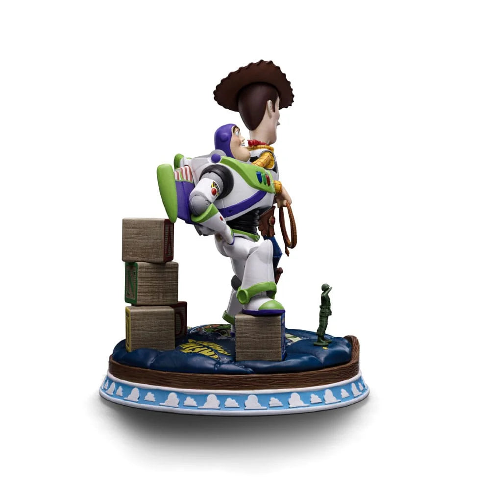 Van Andy’s kamer tot jouw vitrinekast – deze Toy Story statue van Iron Studios brengt herinneringen tot leven in verbluffend detail.