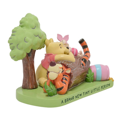 Origineel Disney baby beeldje van Winnie the Pooh Friends met lieve geboorte tekst en fijne details