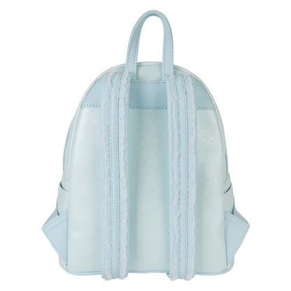 "Officieel gelicentieerde Disney Loungefly rugzak geïnspireerd op Assepoester, perfect voor prinsessenliefhebbers en verzamelaars."
