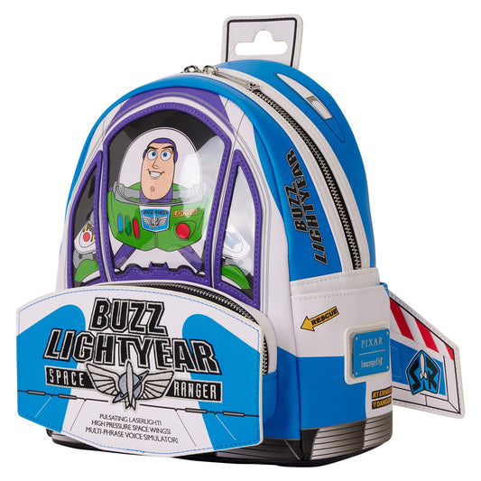 "Verstelbare schouderbanden en stevig materiaal maken deze Buzz Lightyear rugzak perfect voor dagelijks avontuur."