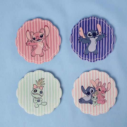 Disney Stitch and Friends onderzetter set met kleurrijk design, beschermt oppervlakken tegen kringen en hitte en voegt een speelse Disney-touch toe aan elke tafel.