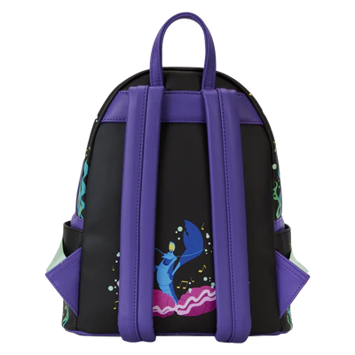 Duik in de magie van The Little Mermaid met de Loungefly Disney The Little Mermaid 35th Anniversary "Life is the Bubbles" Mini Rugzak, voorzien van prachtige details en een uniek ontwerp.