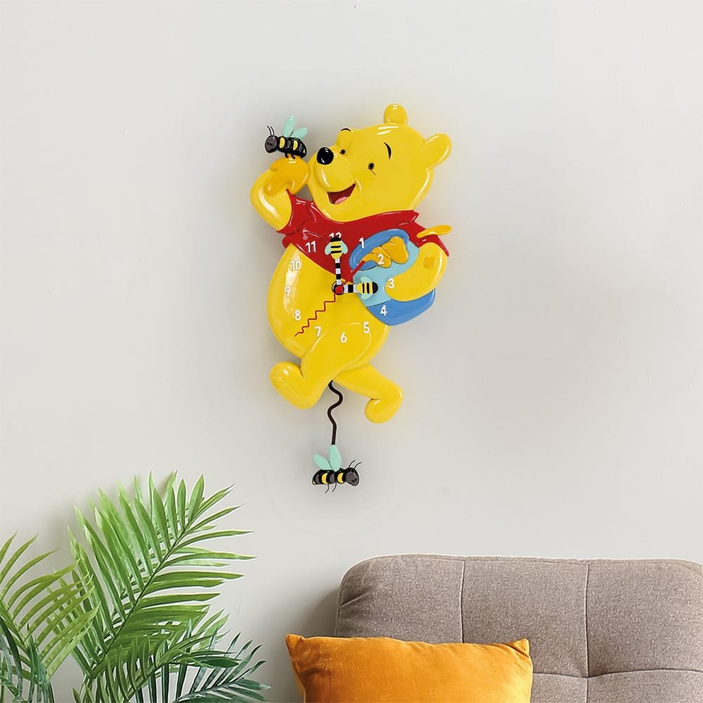 Disney Showcase Winnie the Pooh Klok (Pre Order)