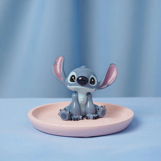 Disney Stitch Trinket Tray met charmant Stitch-design, ideaal voor het organiseren van sieraden en kleine accessoires, en een speelse decoratie voor kaptafel of bureau.