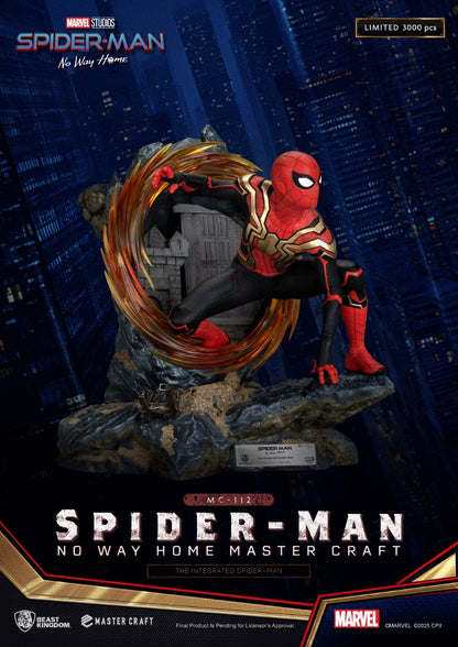 Beast Kingdom MasterCraft Integrated Spider-Man standbeeld – Tom Holland in rood, zwart en goud pak springend door een gouden energiering