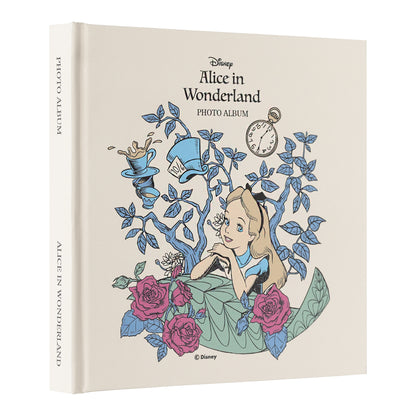 Leg je eigen wonderen vast met ons Alice in Wonderland Foto Album - een betoverend stukje Wonderland voor al je herinneringen!