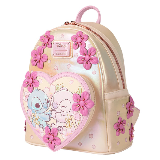 Loungefly rugzak met schattig Stitch-design, ideaal voor Disney-fans en perfect voor dagelijks gebruik.