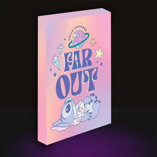 "Disney Stitch ‘Far Out’ LED Canvas met sfeervolle verlichting, perfect voor decoratie van woonkamer, slaapkamer of kinderkamer."