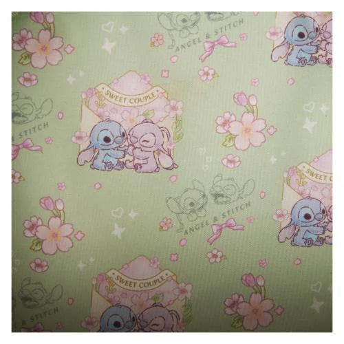 Schattige Disney Stitch rugzak van Loungefly, stijlvol en comfortabel voor school, shoppen of een dagje uit.