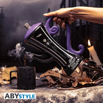 Unieke theepot met Jack Skellington-design, ideaal als blikvanger op tafel of als origineel cadeau.