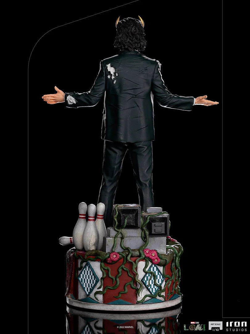 “Handgemaakte Loki President Variant statue, officieel Marvel-product met duurzame en elegante afwerking.”