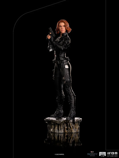 “Gedetailleerde Black Widow statue van Natasha Romanoff, hoogwaardige materialen, perfect voor Marvel-verzamelaars.”