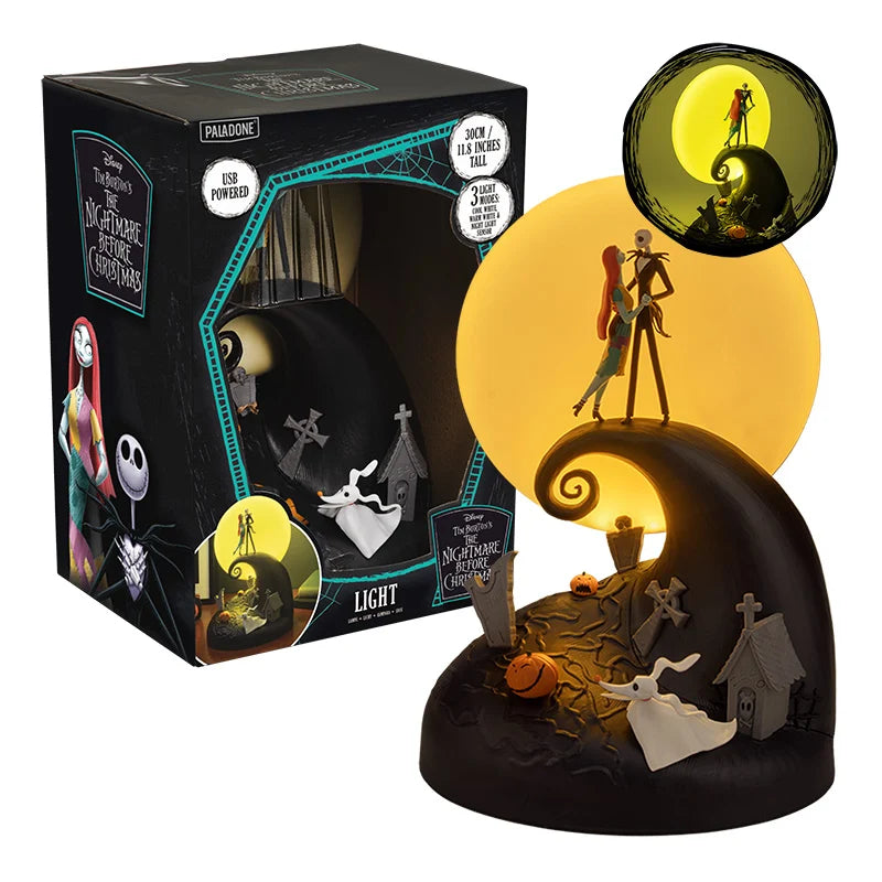 Officieel Nightmare Before Christmas verzamelstuk met warme gloed en decoratieve uitstraling voor fans van de film.