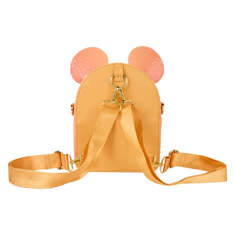 Detailfoto van Disney Loungefly Mickey Mouse tas met subtiele glitterdetails en ritssluiting