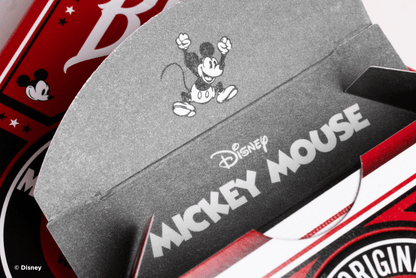 Authentiek, nieuw en verzegeld Bicycle speelkaarten-deck met tijdloze Mickey Mouse illustraties en standaard index.