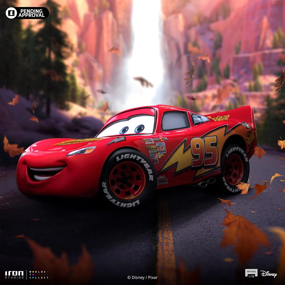 Disney Pixar Lightning McQueen statue Iron Studios Cars collectible