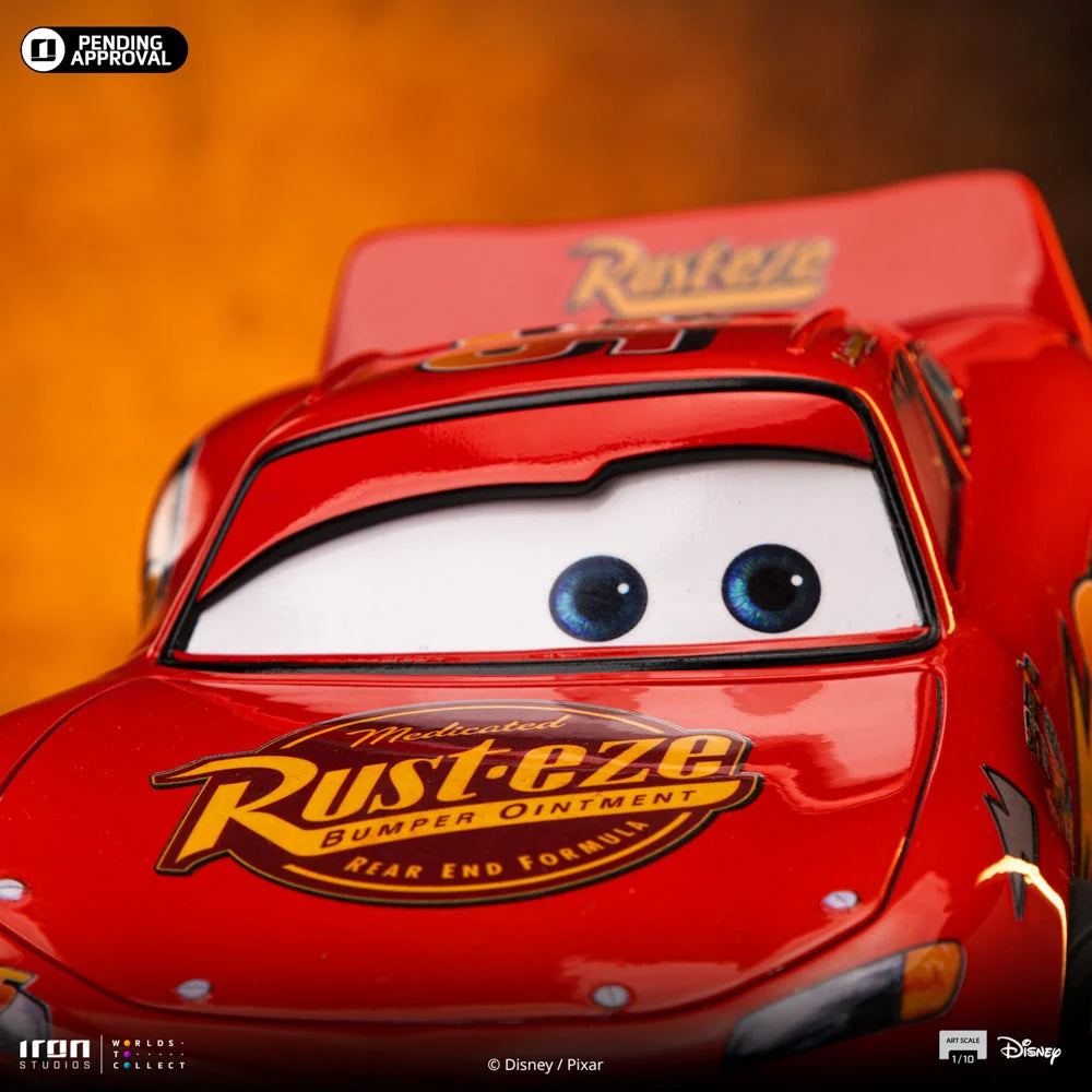 Lightning McQueen beeld 1:10 schaal Iron Studios Art Scale Cars