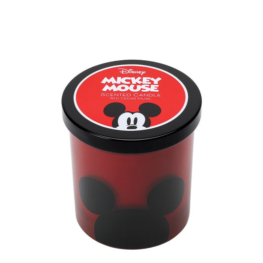 Vul je huis met warmte en Disney-magie met de Disney Home Mickey Mouse Red Cedar Musk geurkaars. De houtachtige geur van rode ceder gecombineerd met diepe muskusnoten creëert een gezellige en uitnodigende sfeer. Het iconische Mickey Mouse-design maakt deze kaars tot een speelse en stijlvolle toevoeging aan elk interieur, perfect om jezelf te verwennen of cadeau te geven aan elke Disney-fan.
