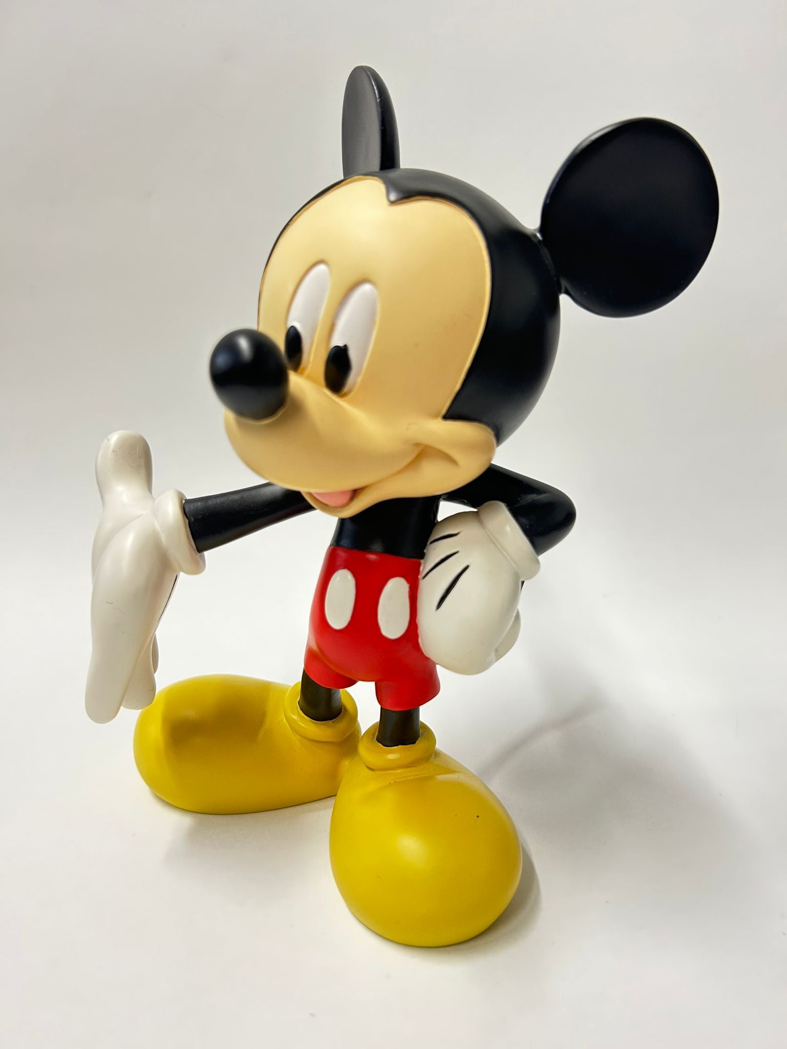 Mickey Mouse Beeld - Started With The Mouse