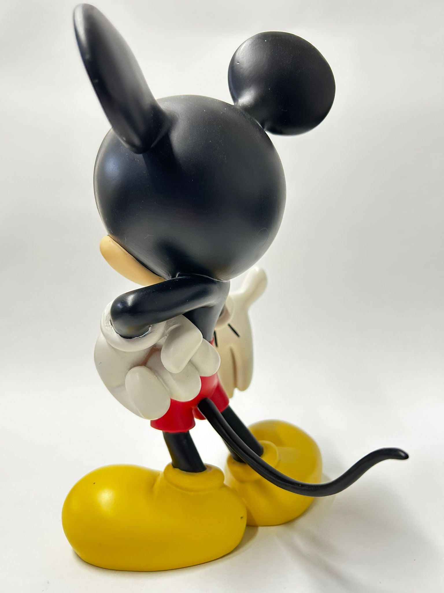 Mickey Mouse Beeld - Started With The Mouse
